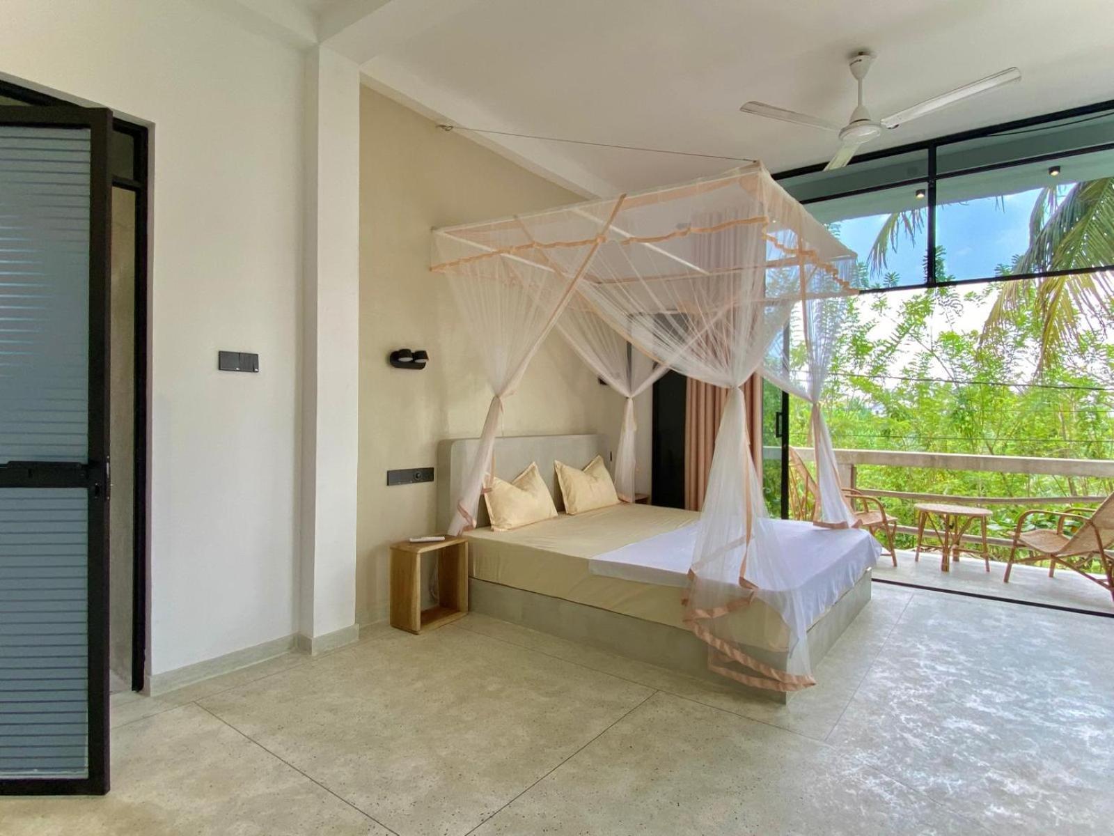 Lotus Surf House Ξενοδοχείο Midigama East Εξωτερικό φωτογραφία
